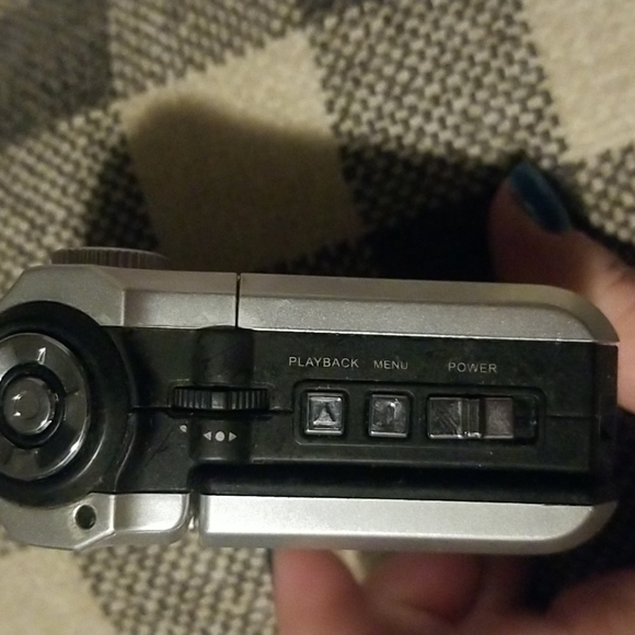 Digital video camera - Picture 8 of 8